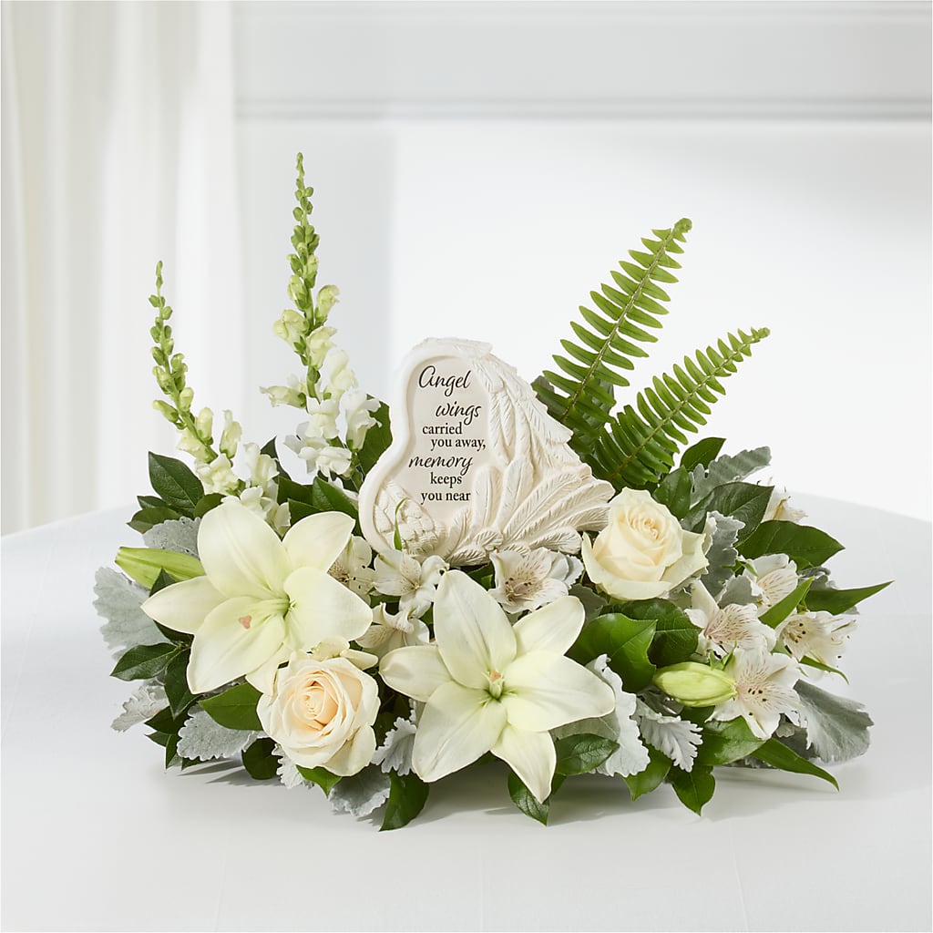 Holding You Close Arrangement – Special Occasion By Ora, Independence LA