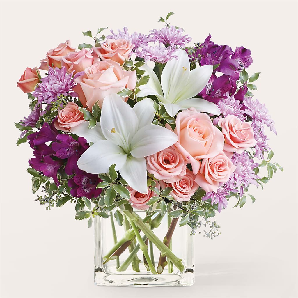 Mani Pedi Bouquet – Special Occasion By Ora, Independence LA