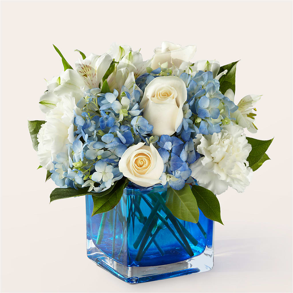 Soothing Waters Bouquet – Special Occasion By Ora, Independence LA