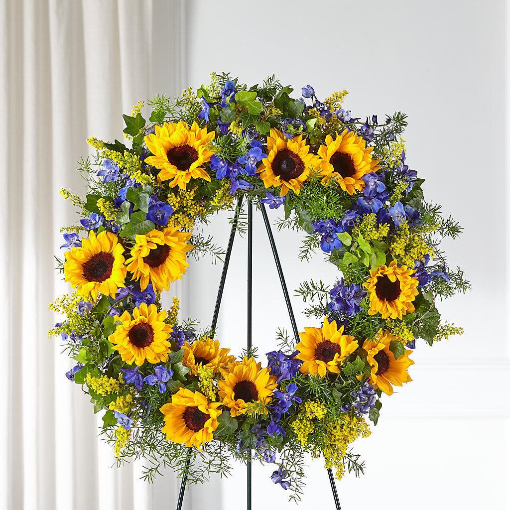 Bright Rays Wreath – Special Occasion By Ora, Independence LA