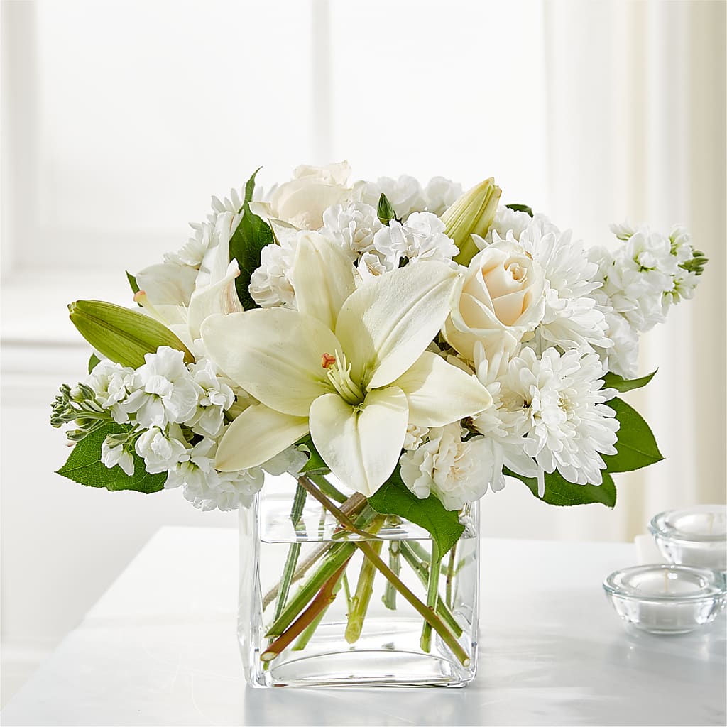 Gentle Breeze Bouquet – Special Occasion By Ora, Independence LA