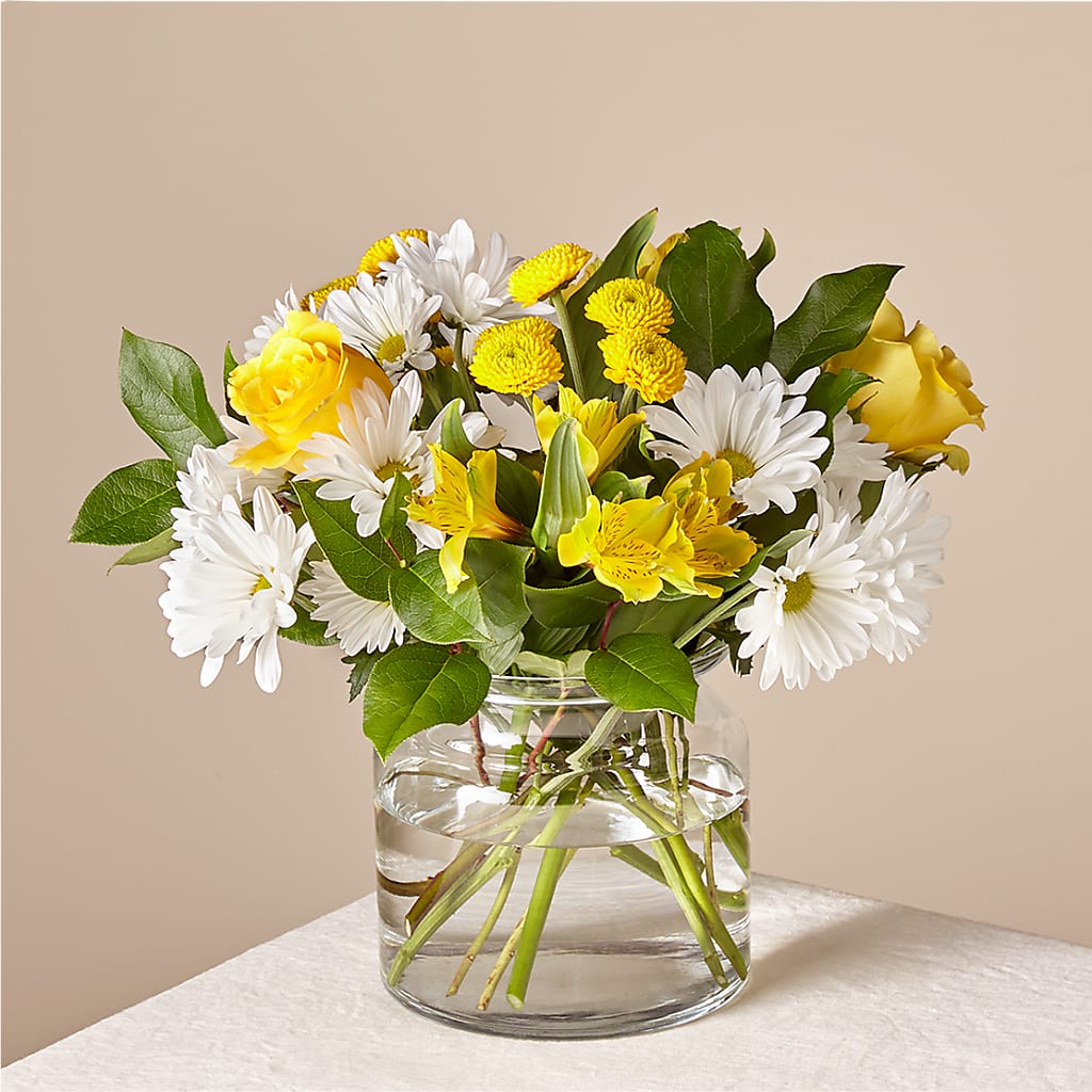 Sunny Sentiments Bouquet – Special Occasion By Ora, Independence LA