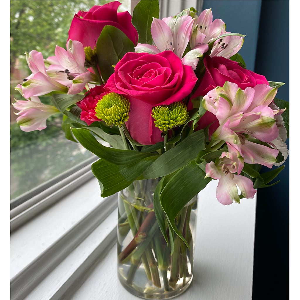 Sweet & Pretty Bouquet –  Special Occasion By Ora, Independence LA