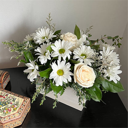 Fresh Linen Box Bouquet –  Special Occasion By Ora, Independence LA