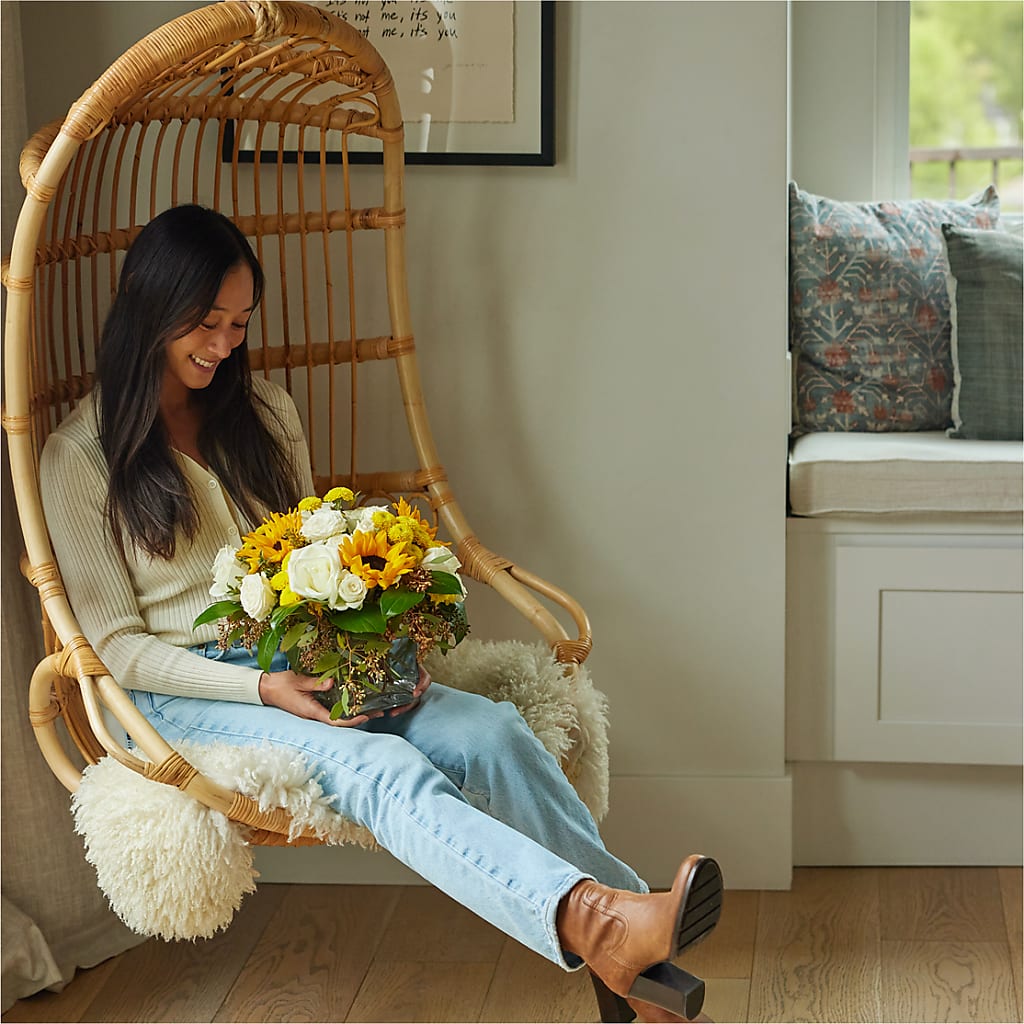 Luminous Morning Bouquet –  Special Occasion By Ora, Independence LA