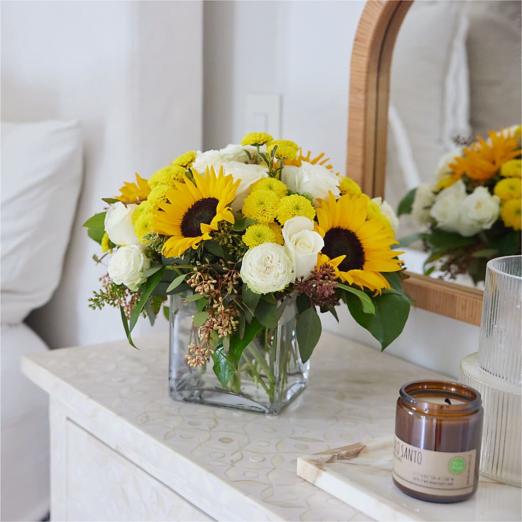 Luminous Morning Bouquet –  Special Occasion By Ora, Independence LA