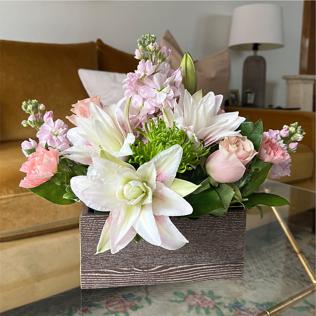 Beautiful Spirit Basket –  Special Occasion By Ora, Independence LA
