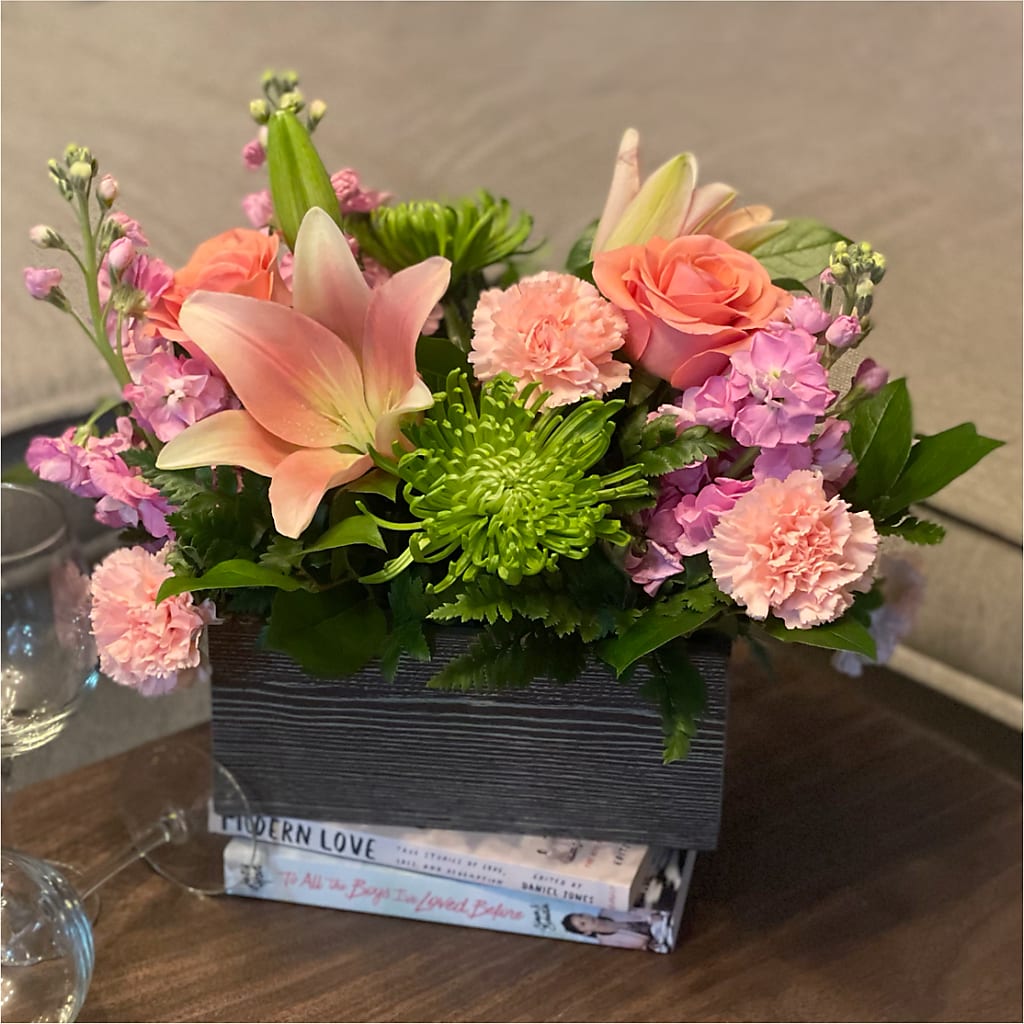 Beautiful Spirit Basket –  Special Occasion By Ora, Independence LA