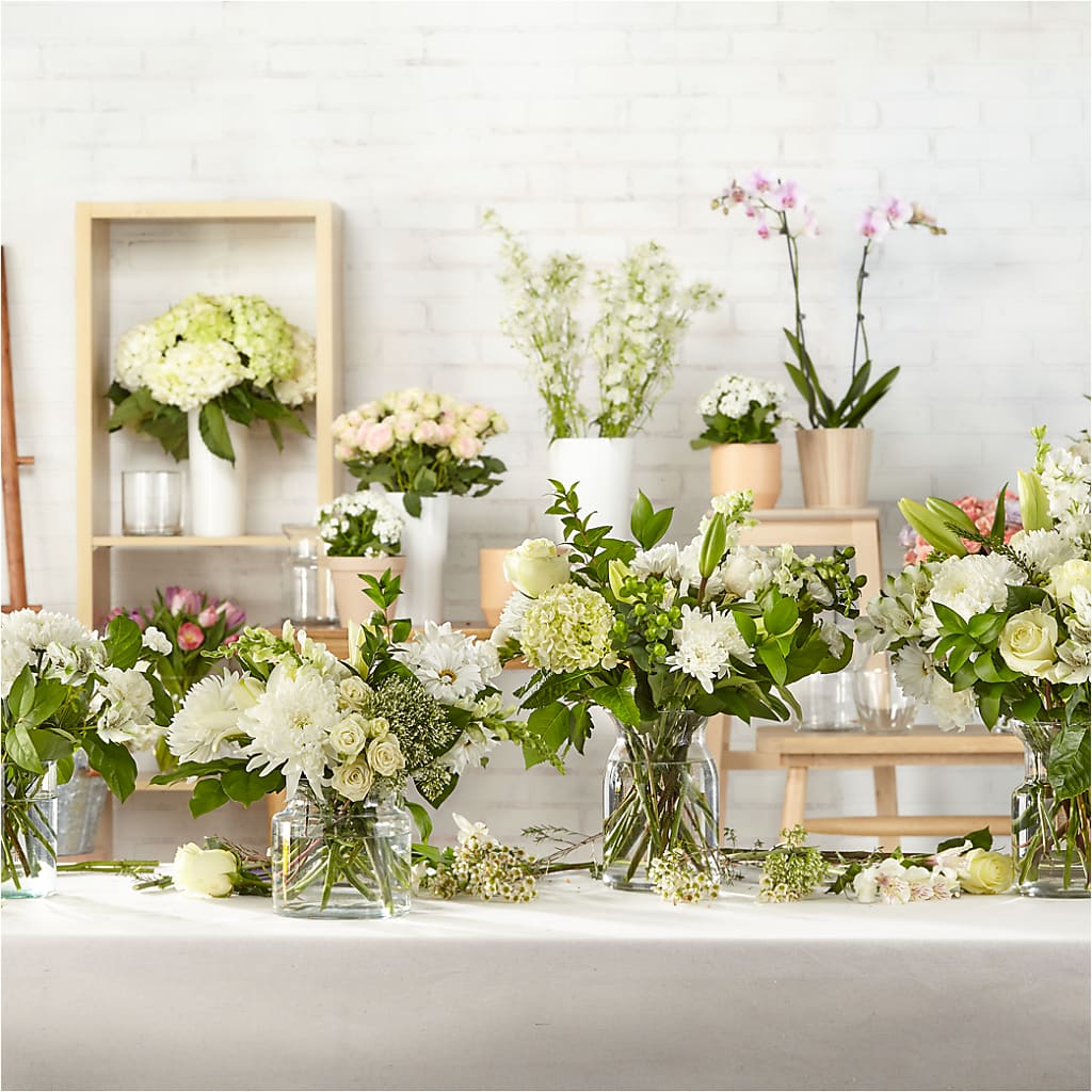 Classic Ivory – A Florist Original –  Special Occasion By Ora, Independence LA