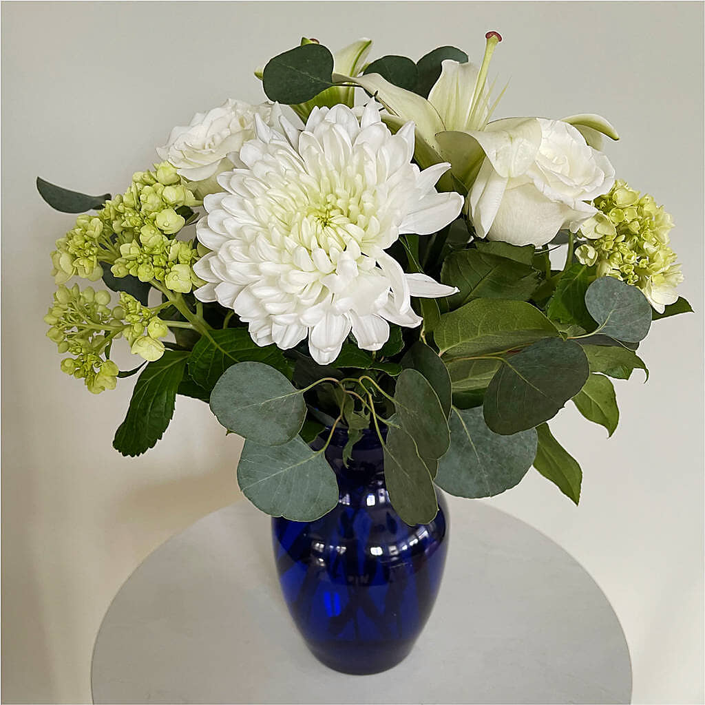 Snowy Dreams Bouquet –  Special Occasion By Ora, Independence LA