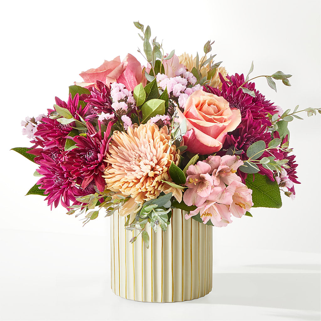 Berry Cobbler Bouquet with Ivory Vase –  Special Occasion By Ora, Independence LA