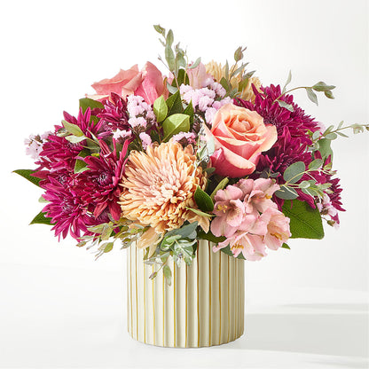 Berry Cobbler Bouquet with Ivory Vase –  Special Occasion By Ora, Independence LA