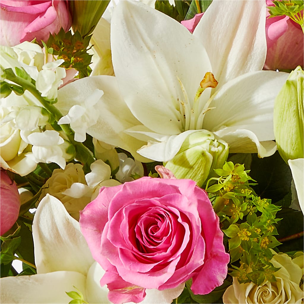Fondly Bouquet –  Special Occasion By Ora, Independence LA